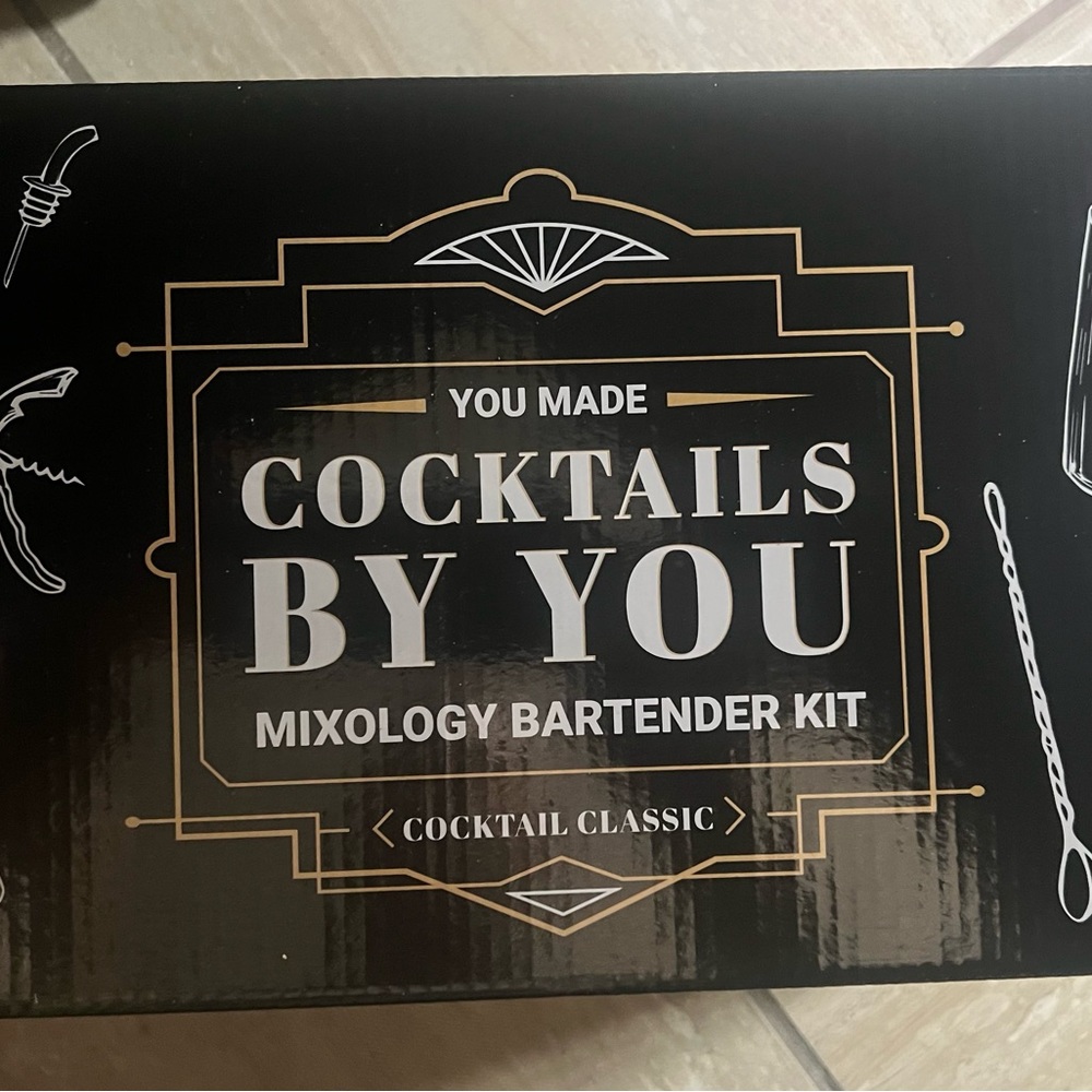 Bartender Set - Picture 9 of 10